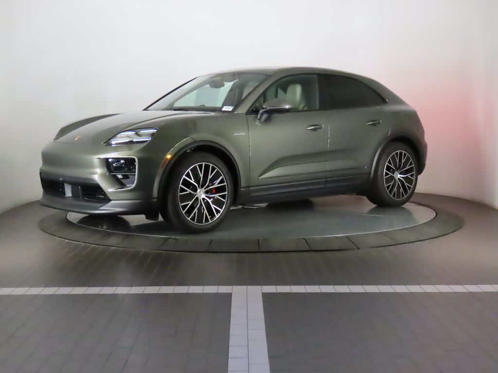 Thumbnail: 2025 Porsche Macan - 1