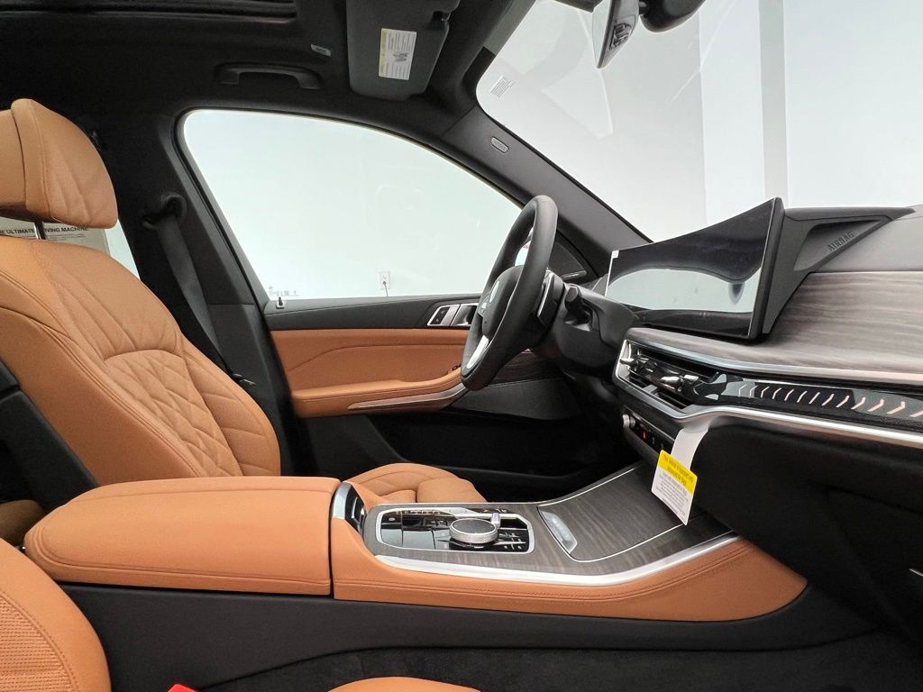 Thumbnail: 2026 BMW X5 - 6
