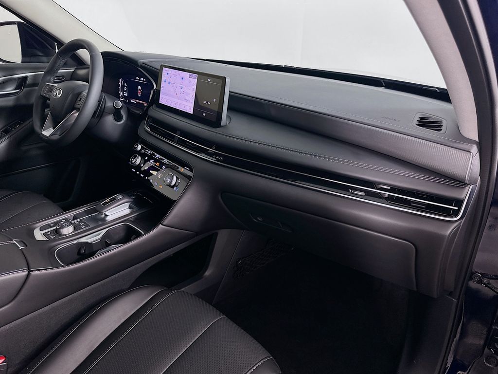 Thumbnail: 2022 INFINITI QX60 - 31