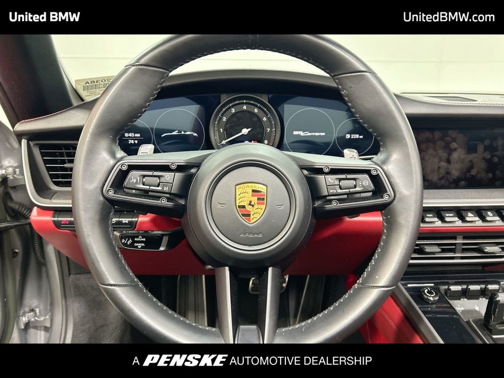 Thumbnail: 2022 Porsche 911 - 14