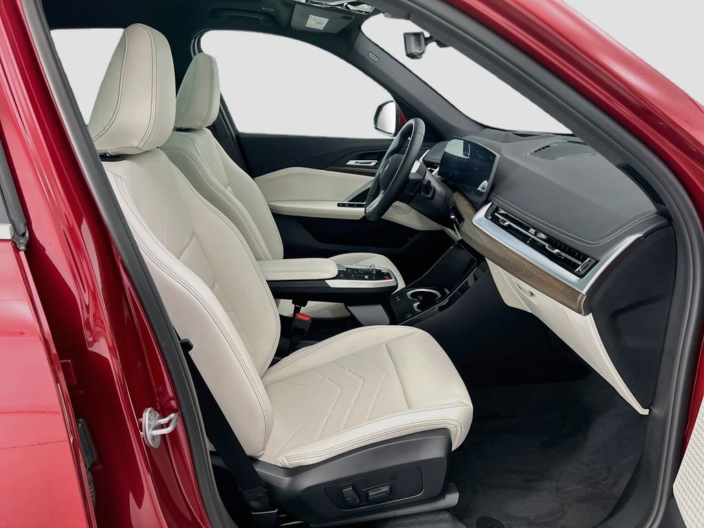 Thumbnail: 2026 BMW X1 - 19
