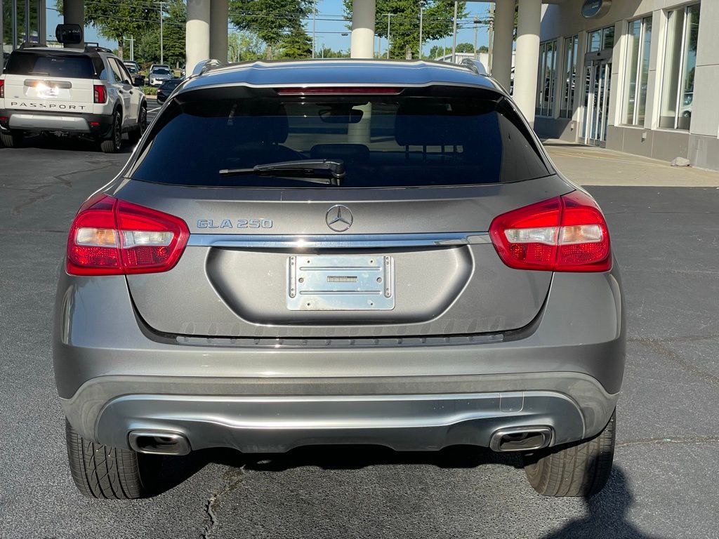 Thumbnail: 2017 Mercedes-Benz GLA - 4