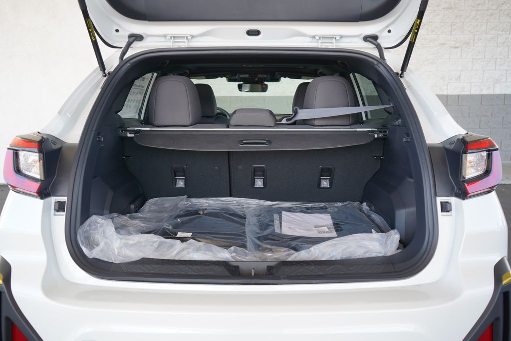2025 Subaru Crosstrek Sport 19