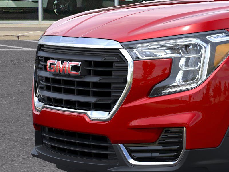 2024 GMC Terrain SLE 13