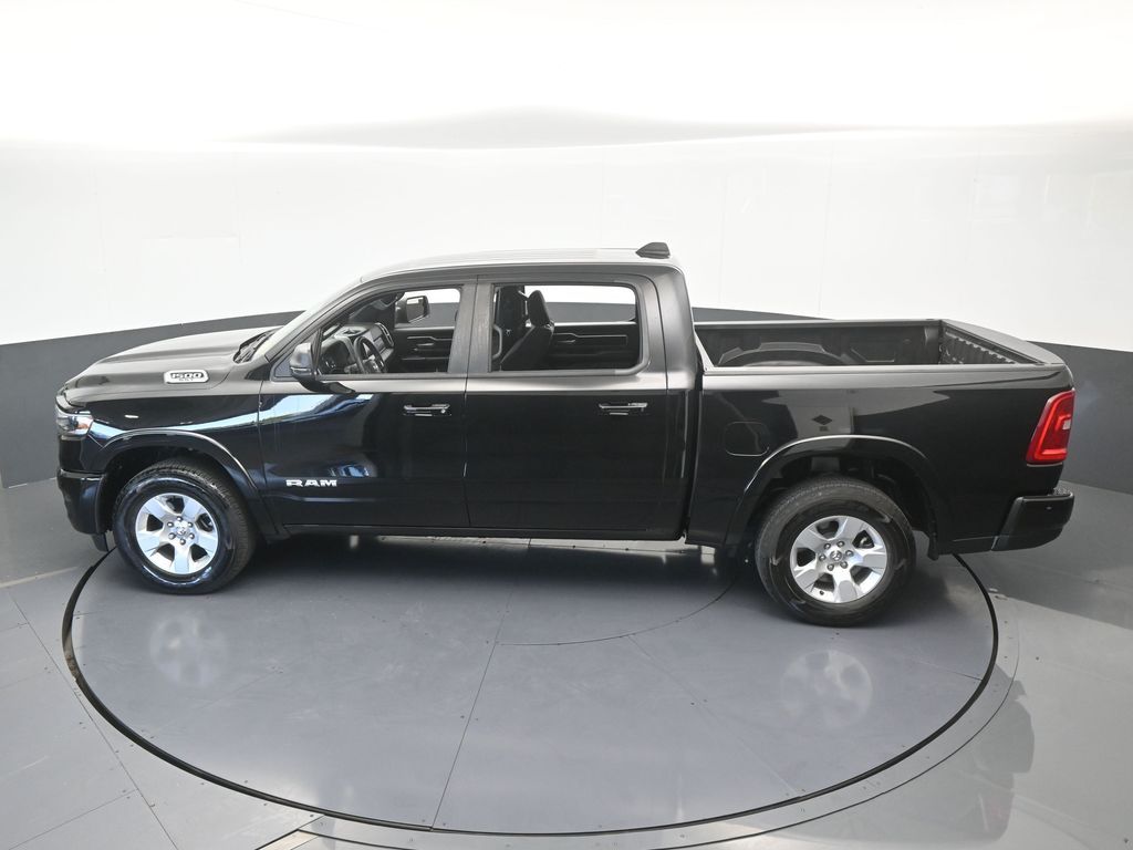 Used 2025 Diamond Black Crystal Pearlcoat Ram Big Horn/Lone Star image 53
