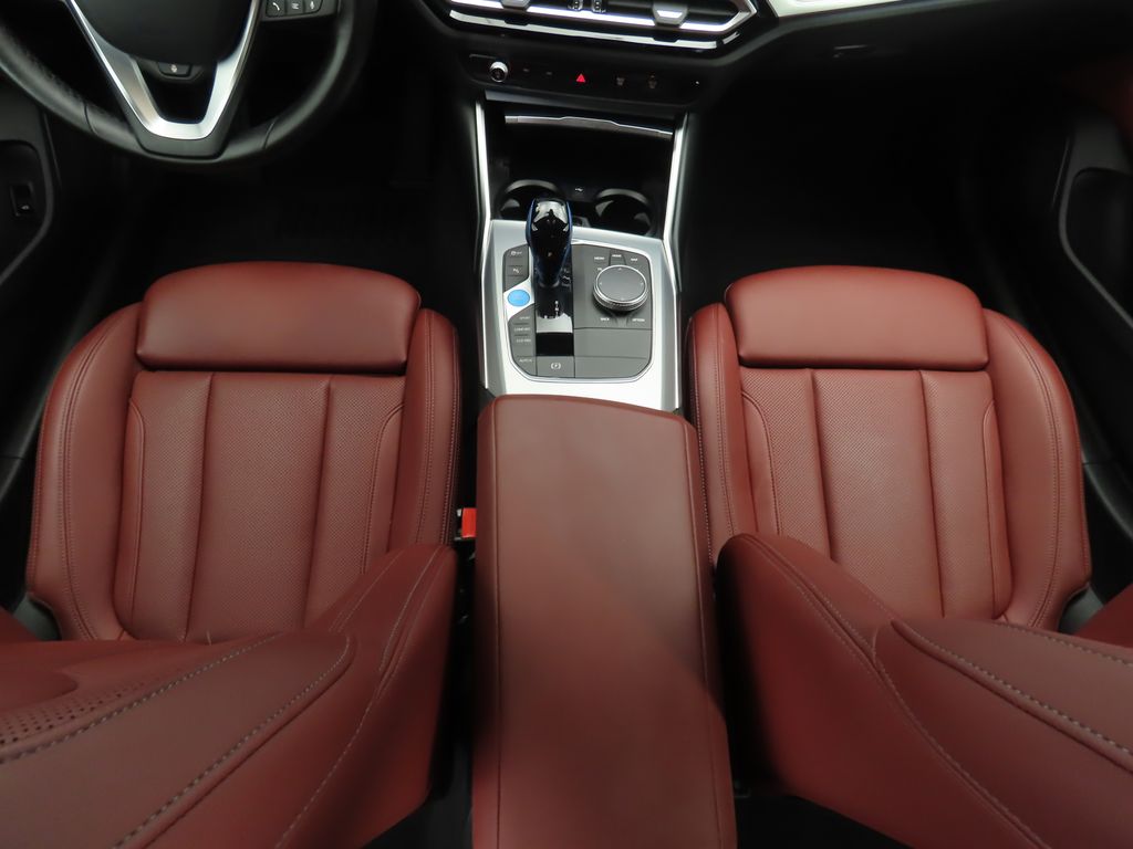 2022 BMW i4 eDrive40 17