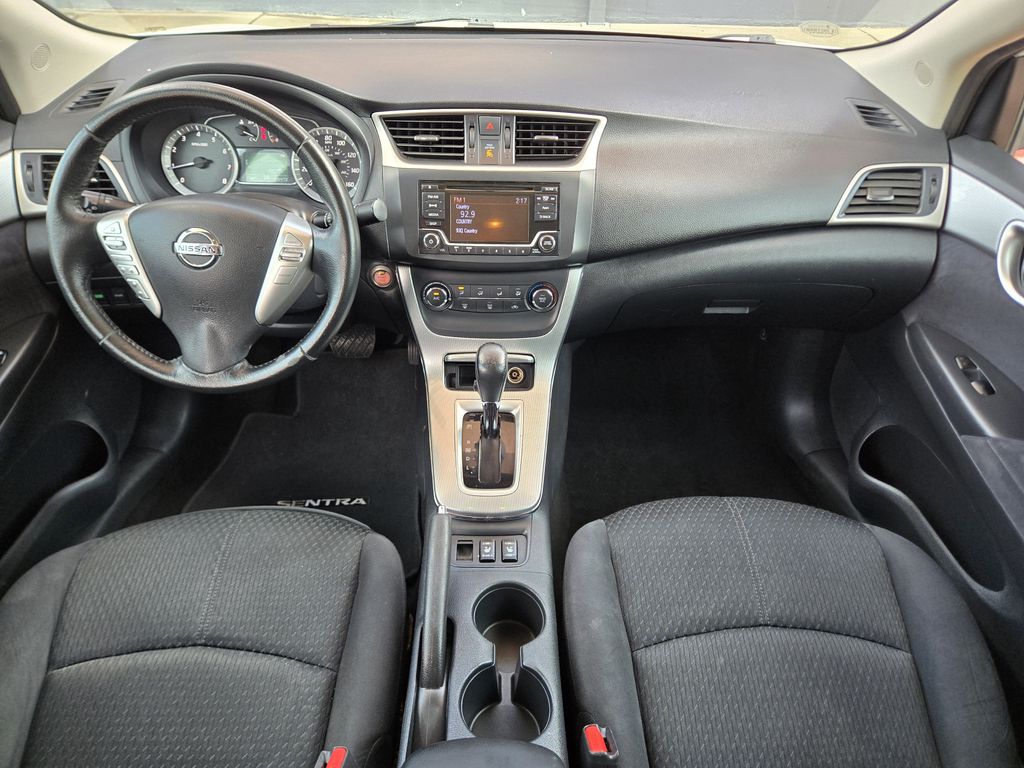 2015 Nissan Sentra SR - 11