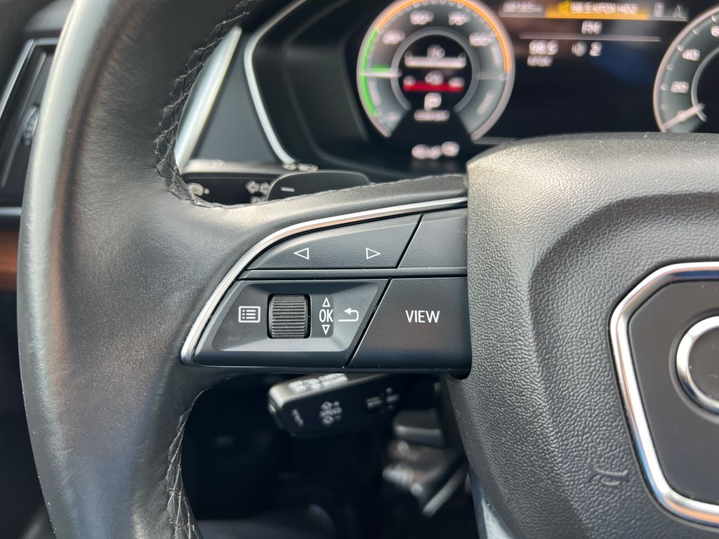 Thumbnail: 2021 Audi Q5 - 21