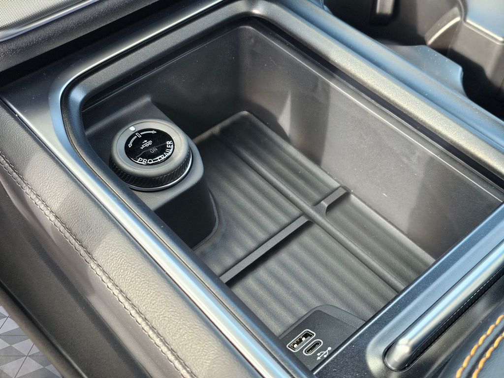 New 2026 White Ford Outer Banks image 30