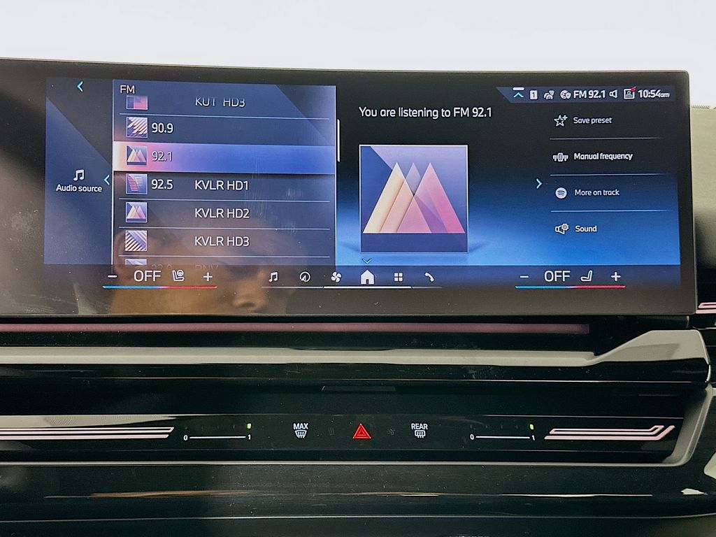 Thumbnail: 2026 BMW 5 Series - 11