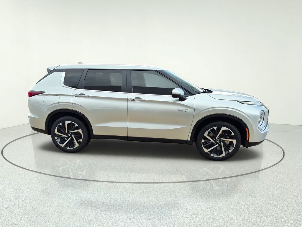 2024 Mitsubishi Outlander PHEV SE Silver at DeMontrond Gulf Freeway