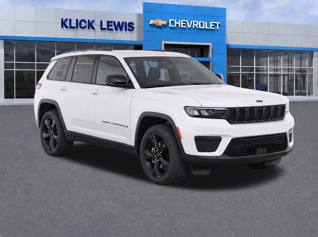 2023 Jeep Grand Cherokee L Altitude White at South Hills CDJR