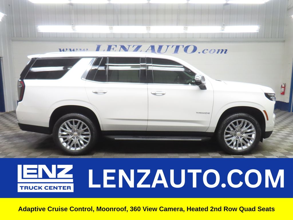White (Iridescent Pearl Tricoat) 2025 Chevrolet Tahoe SUV / Crossover Four-Wheel Drive