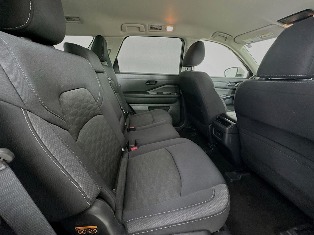 Used Car 2024 Nissan Pathfinder  Sv For Sale Under $30,000 In Austin, Texas
