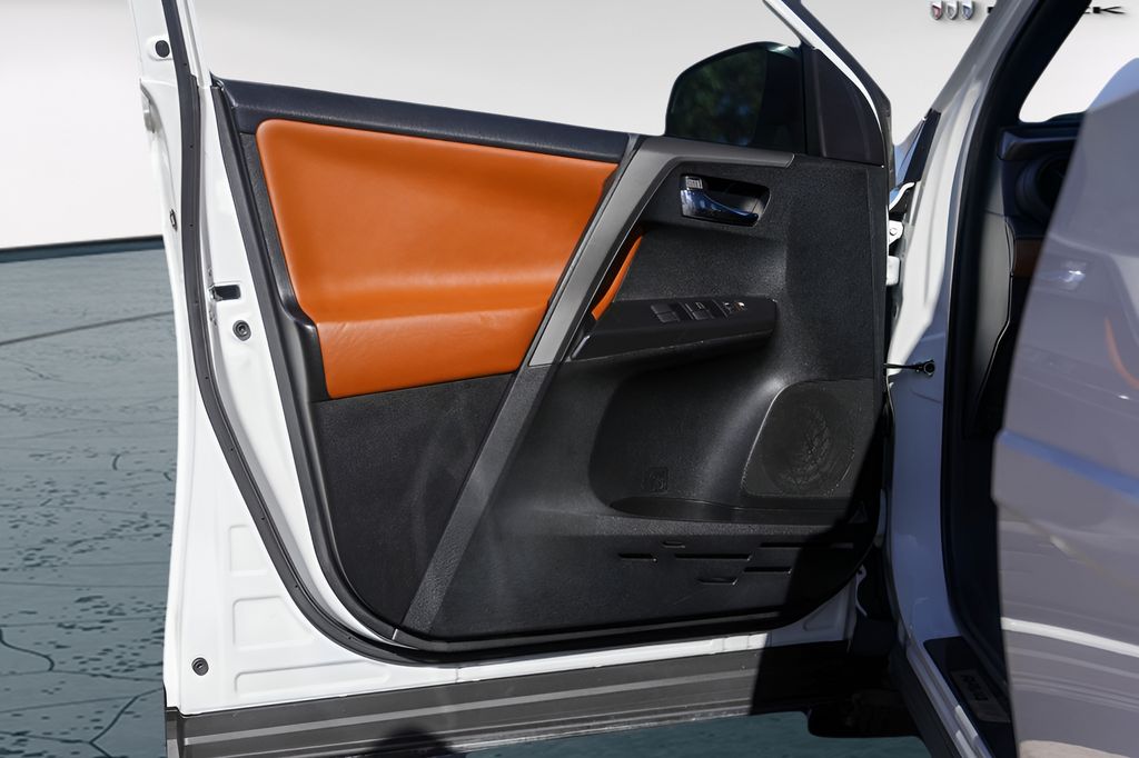 Used Car 2016 Toyota Rav4  Se For Sale Under $20,000 In Austin, Texas