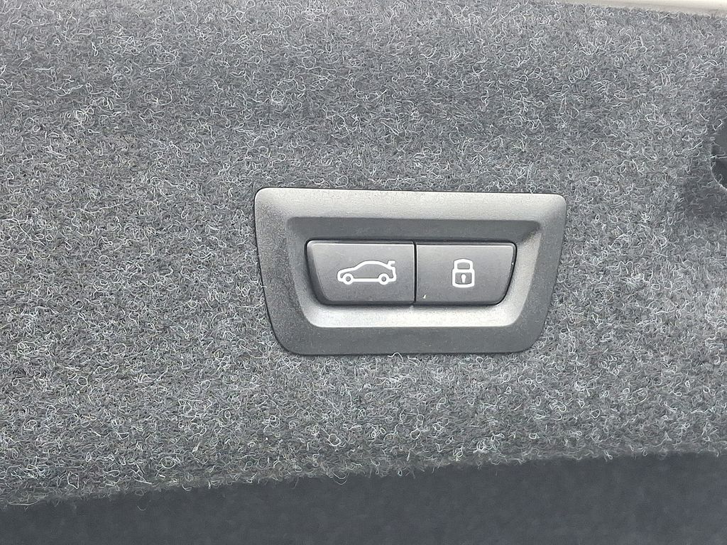 Thumbnail: 2026 BMW 4 Series - 31