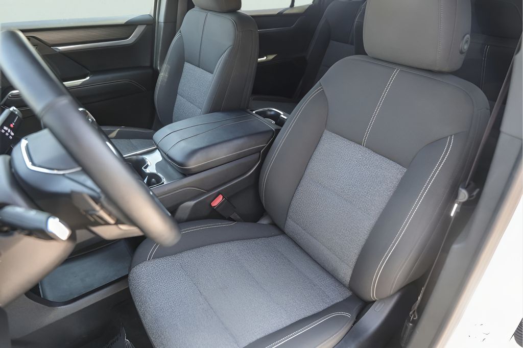 Used Car 2025 Gmc Acadia  Elevation For Sale Under $40,000 In Austin, Texas