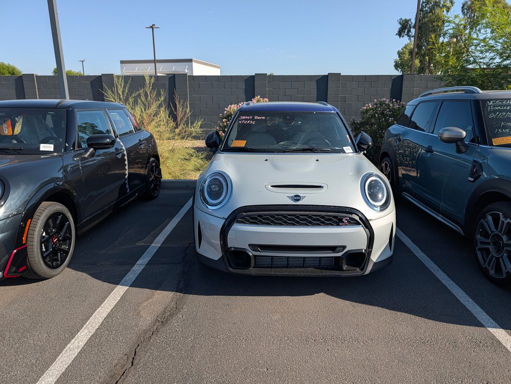 Thumbnail: 2023 MINI Cooper - 2