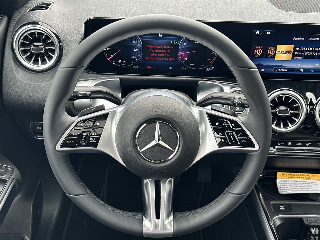 Thumbnail: 2026 Mercedes-Benz GLB - 21