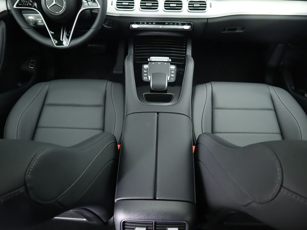 Thumbnail: 2026 Mercedes-Benz GLE - 18