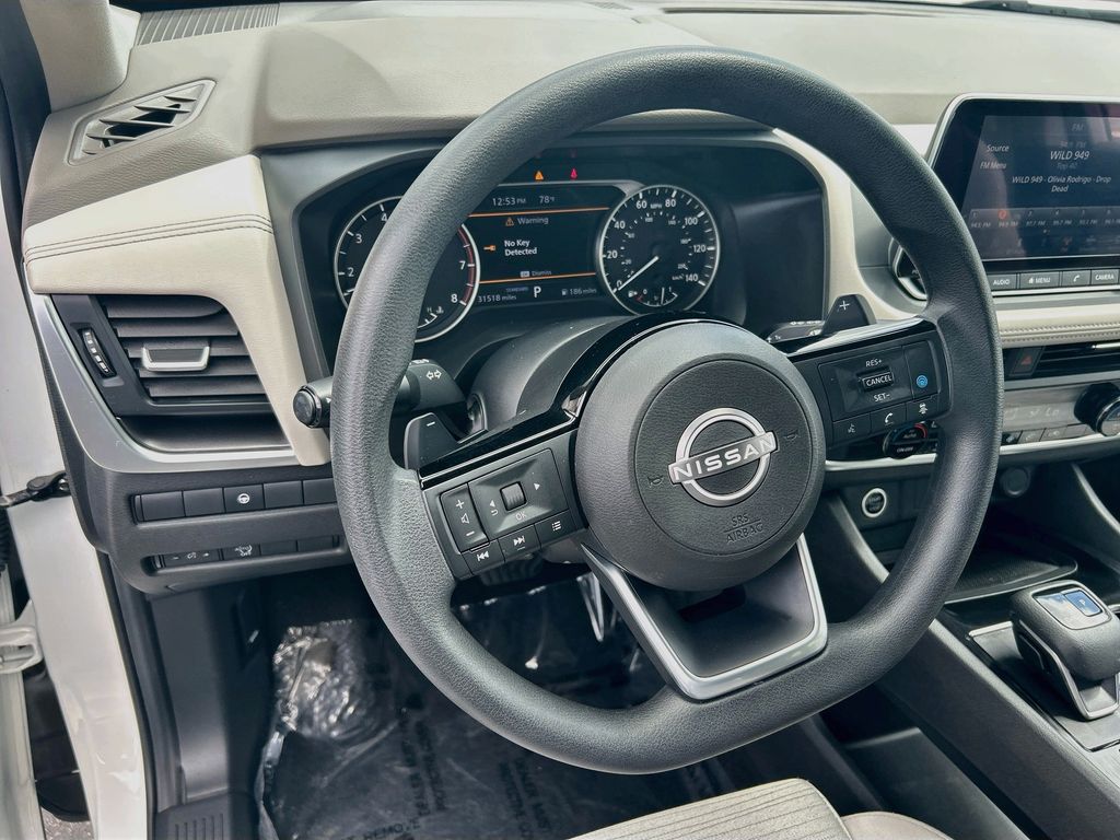 Thumbnail: 2023 Nissan Rogue - 11