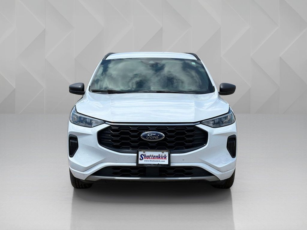 2023 Ford Escape ST-Line - 1