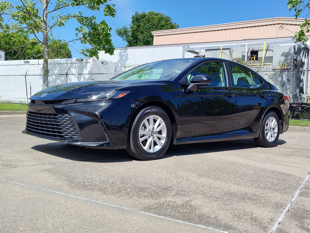 Midnight Black Metallic 2025 Toyota Camry LE FWD Sedan Front-Wheel Drive Continuously Variable Transmission