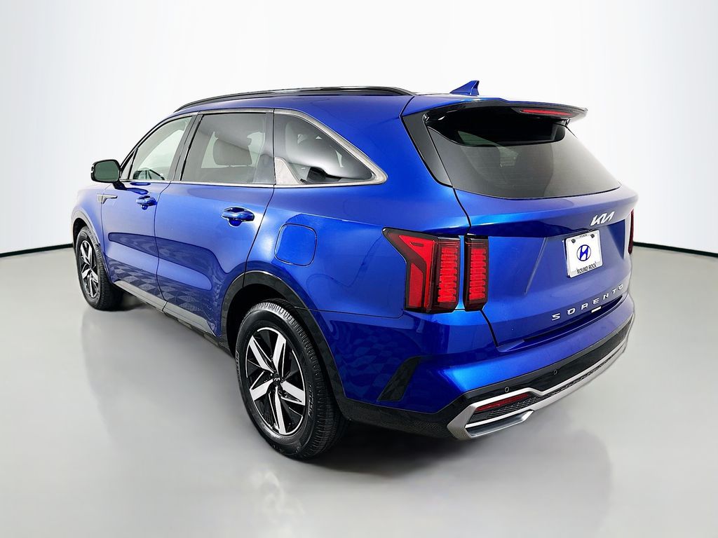 Thumbnail: 2022 Kia Sorento - 7
