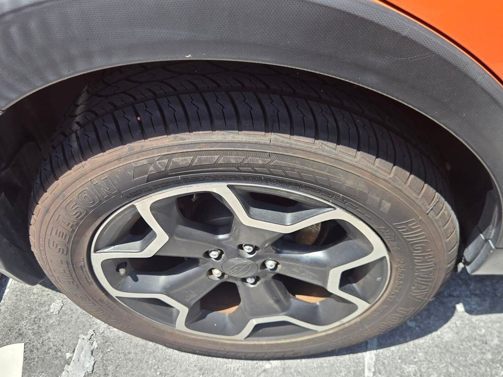 2015 Subaru Crosstrek - $13,990