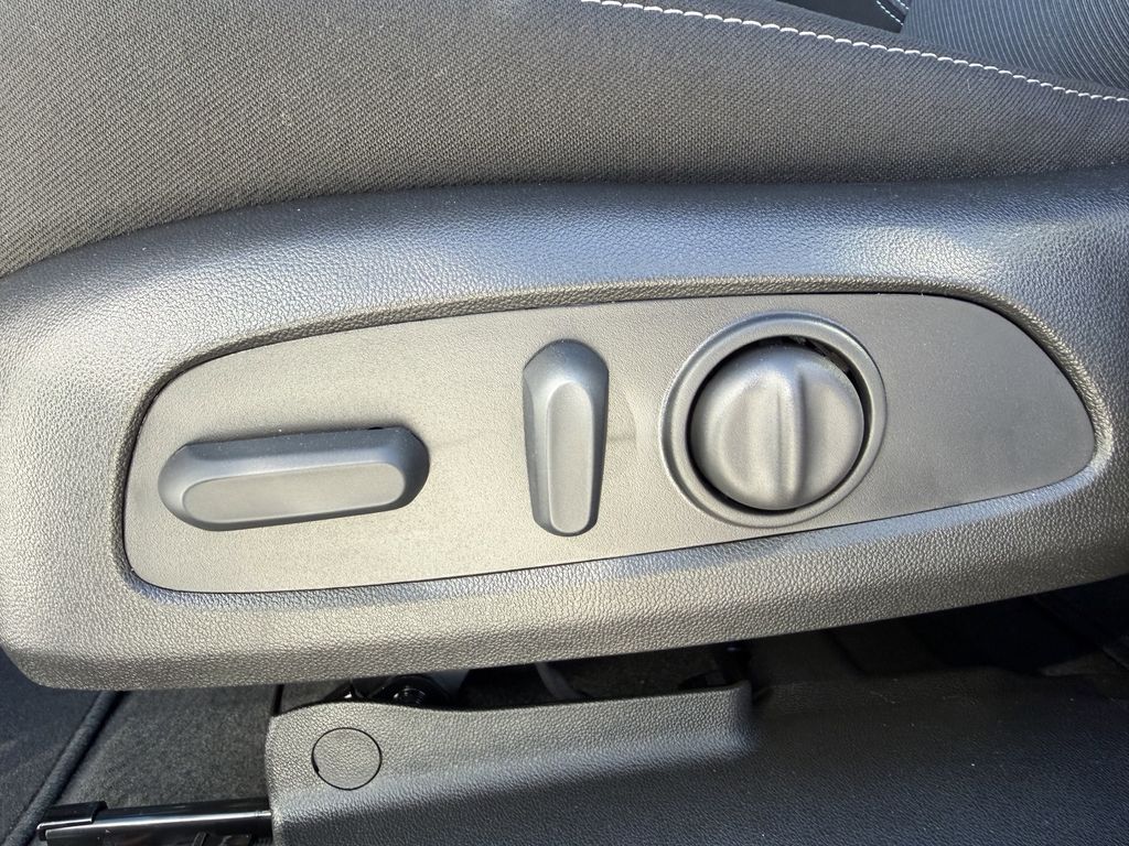 new 2026 Chevrolet Blazer car, priced at $34,295