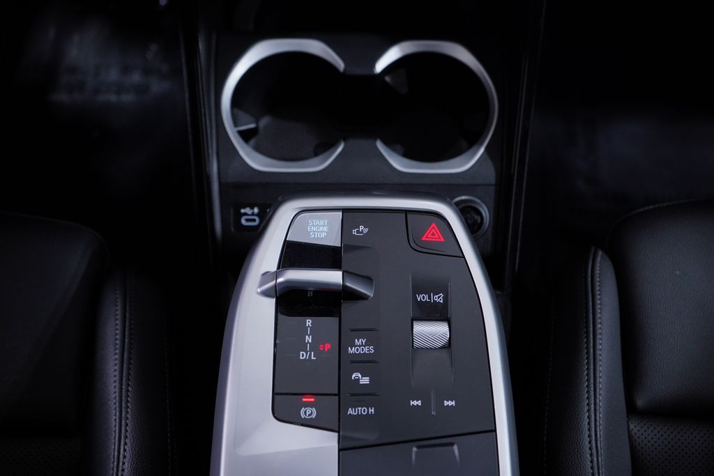 Thumbnail: 2023 BMW X1 - 13