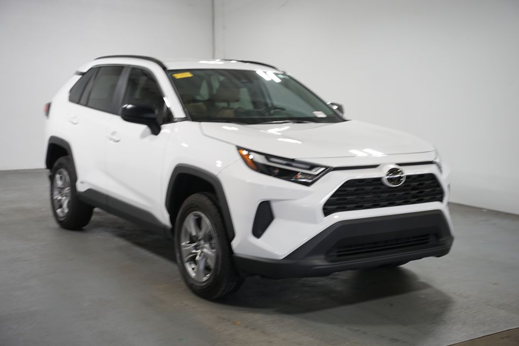 Thumbnail: 2025 Toyota RAV4 - 3