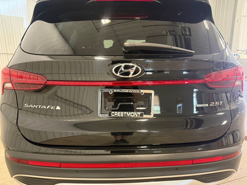 used 2023 Hyundai Santa Fe car, priced at $28,998