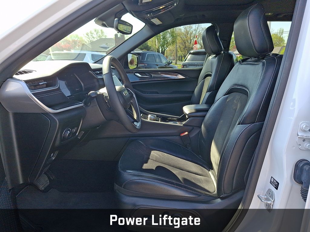 2023 Jeep Grand Cherokee Altitude X White/off-white at Carlisle Cadillac Buick GMC