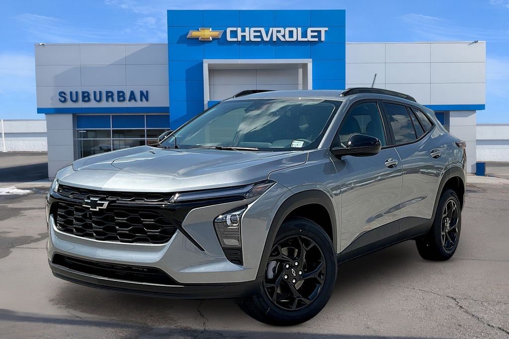 Sterling Gray Metallic 2026 Chevrolet Trax SUV / Crossover Front-Wheel Drive 6-Speed Automatic