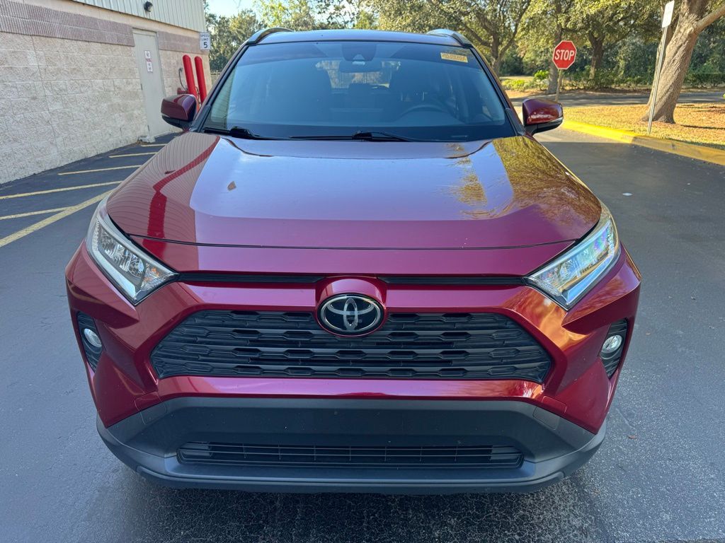 2021 Toyota RAV4 XLE 8