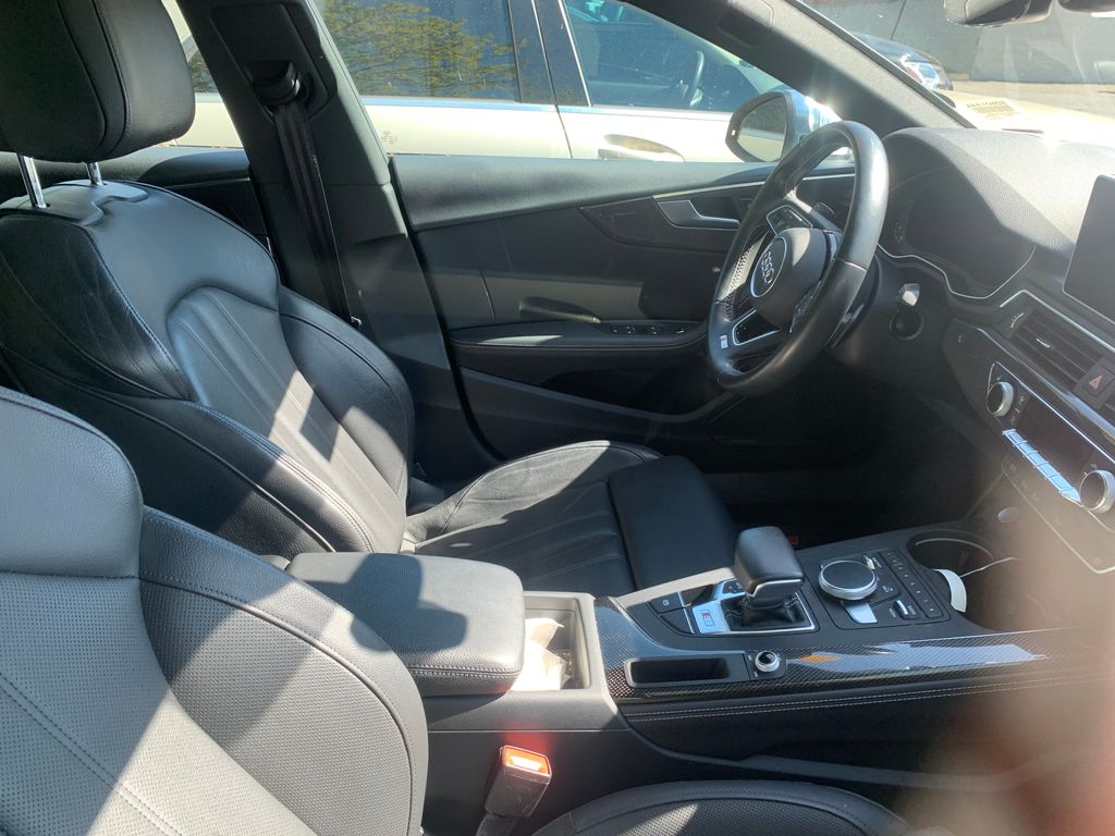 Thumbnail: 2018 Audi S5 - 4