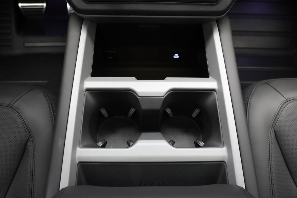 Thumbnail: 2026 Land Rover Defender - 25