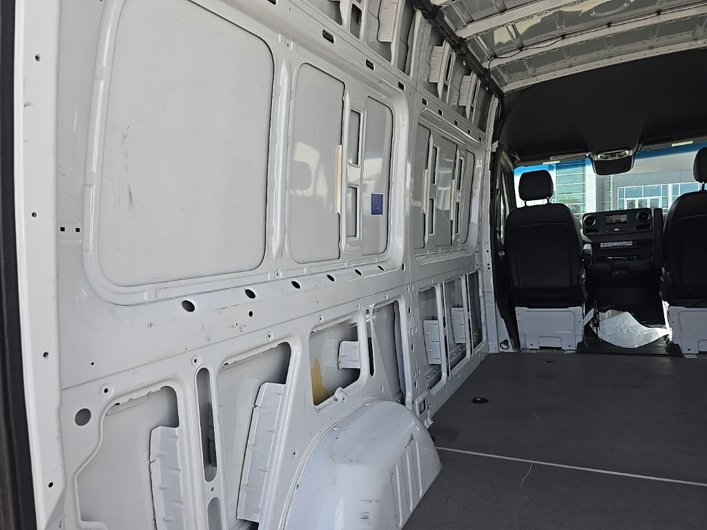 Used 2024 Mercedes-benz Sprinter 2500 Van