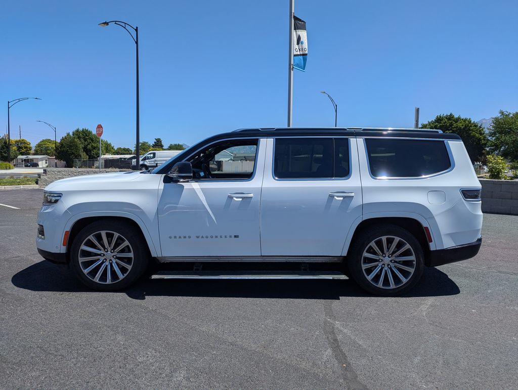 2023 Jeep Grand Wagoneer Series II 8