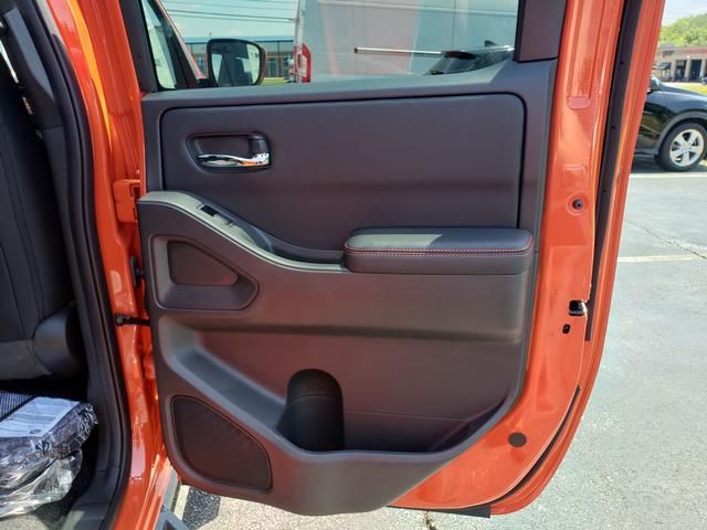 new 2025 Nissan Frontier car, priced at $38,977