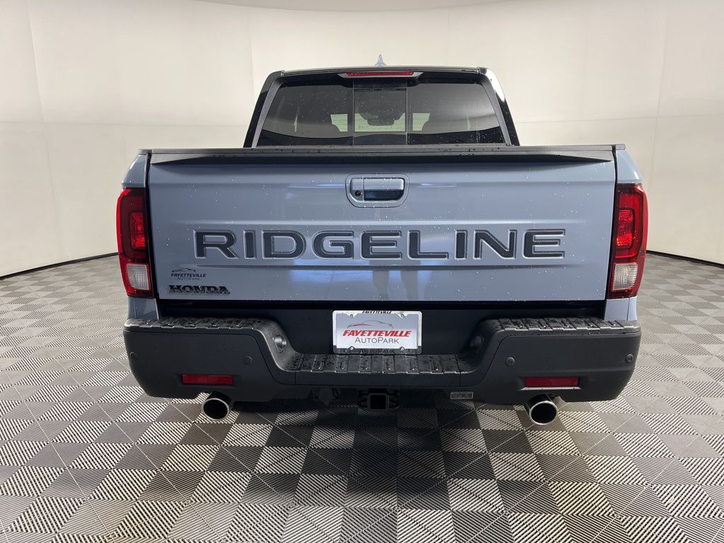 Thumbnail: 2025 Honda Ridgeline - 4