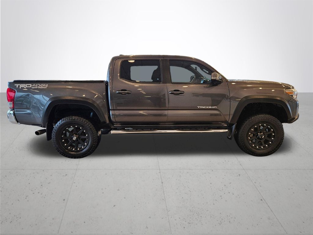 2017 Toyota Tacoma TRD Off-Road