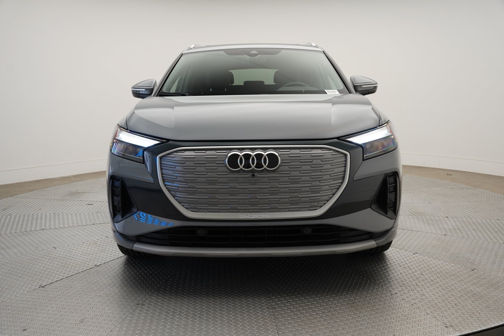 Thumbnail: 2023 Audi Q4 e-tron - 5