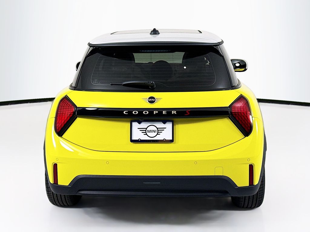 Thumbnail: 2026 MINI Cooper - 6
