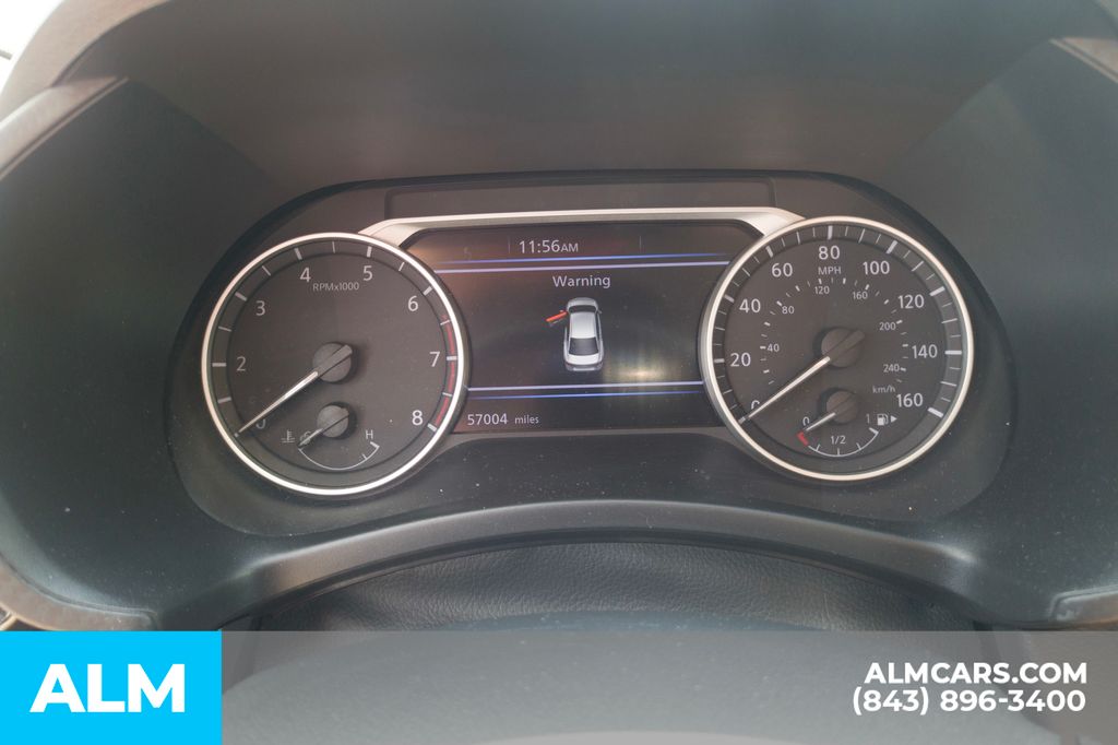 Used 2024 Red Nissan SV image 8