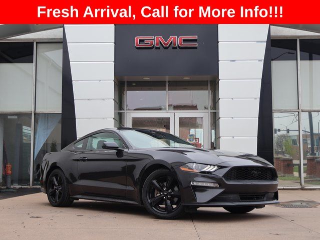 2022 Ford Mustang EcoBoost Fastback RWD