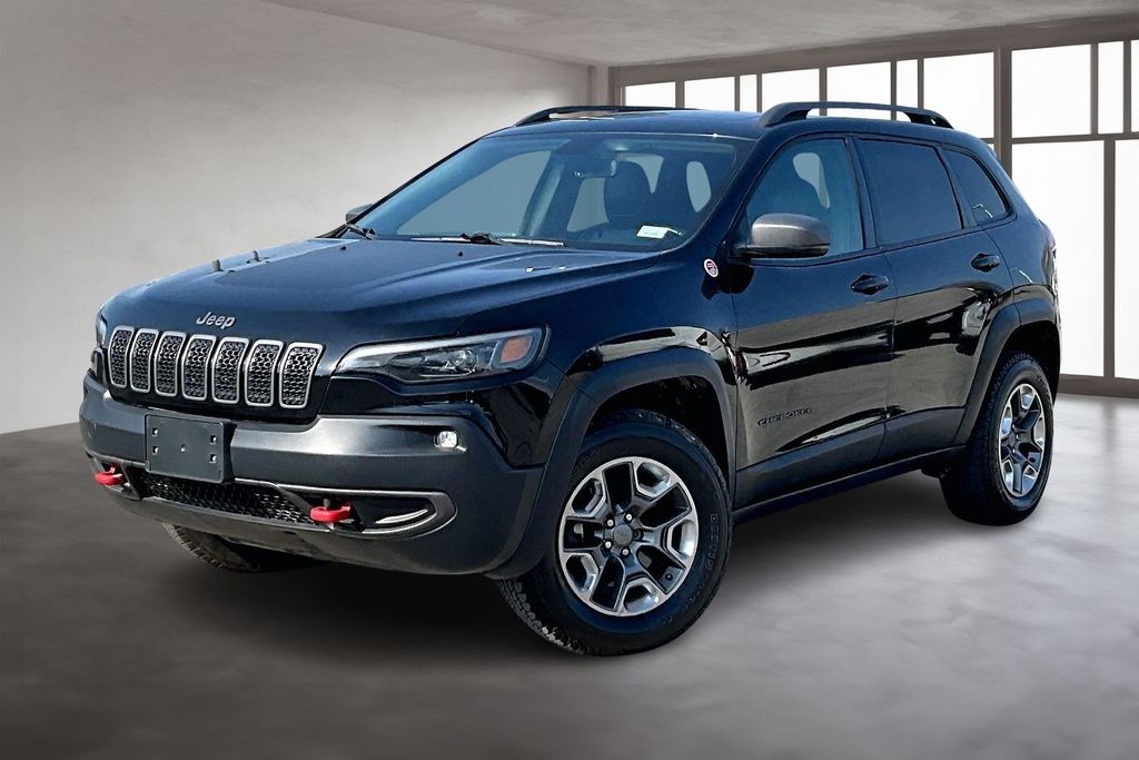 Used 2019 Black Jeep Trailhawk image 2