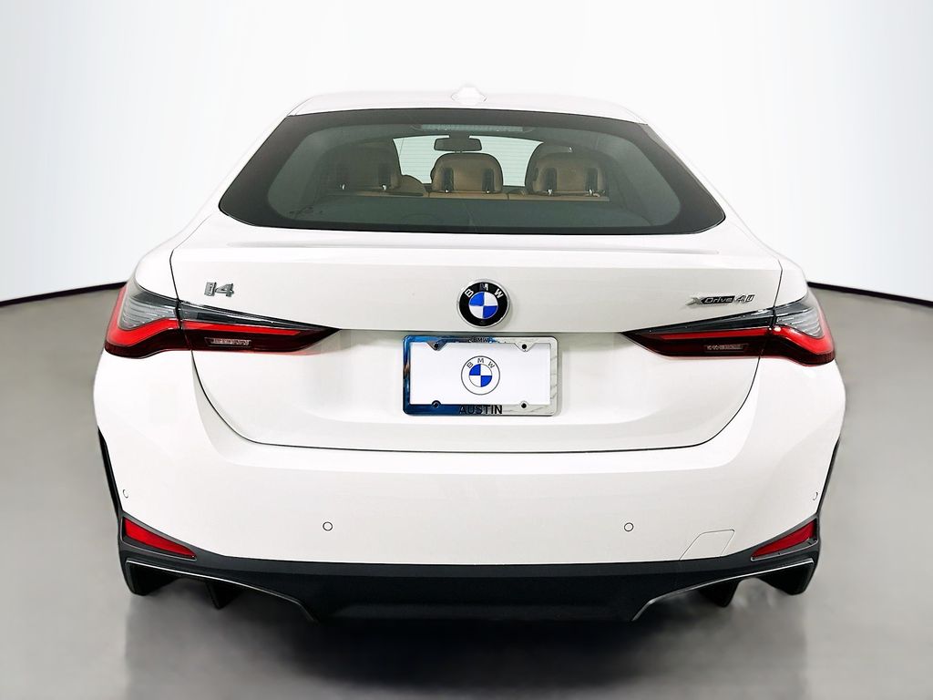 Thumbnail: 2026 BMW i4 - 6