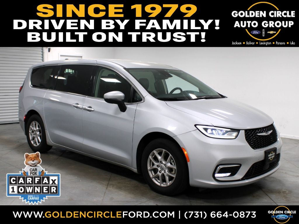 Silver Mist Clearcoat 2023 Chrysler Pacifica Touring L FWD Minivan Front-Wheel Drive 9-Speed Automatic